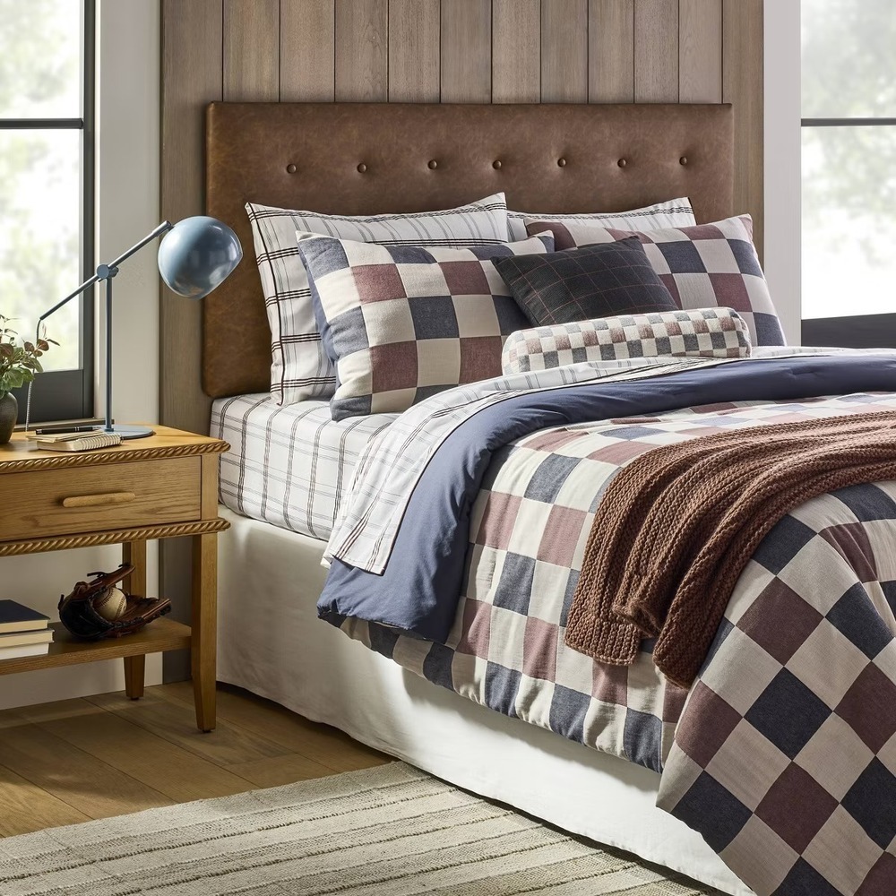 Queen Woven Check Comforter Set Neutral/Navy/Burgundy -
Threshold Studio McGee